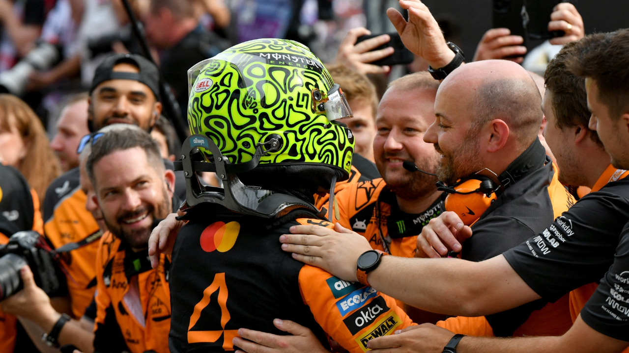 lando clebrating victory.png