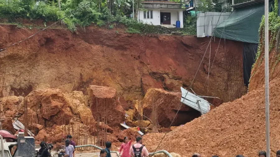 kozhikode lanslide2
