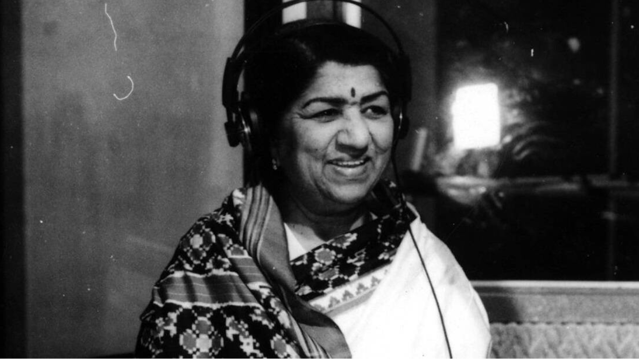 lata mankeshkar 