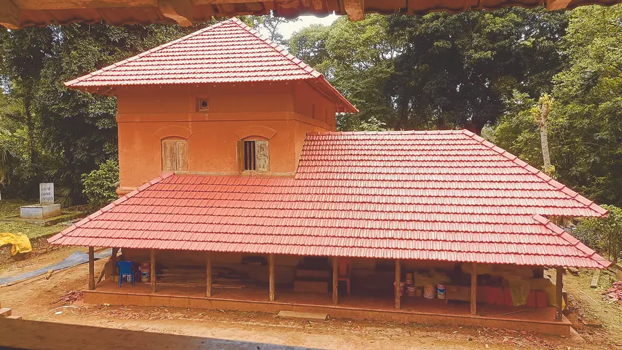 നവീകരിച്ച കലക്കത്ത് ഭവനം