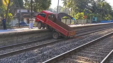 lorry accident kozhikode