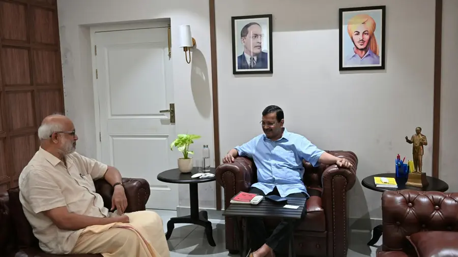 m a  baby Arvind Kejriwal meeting