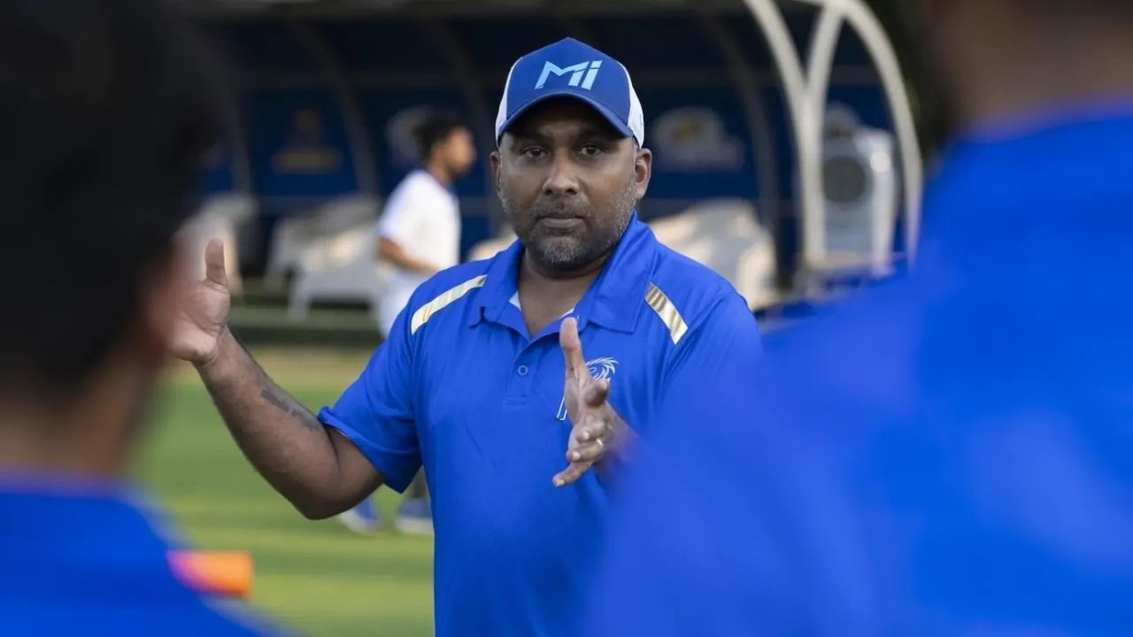 mahela jayawardane.