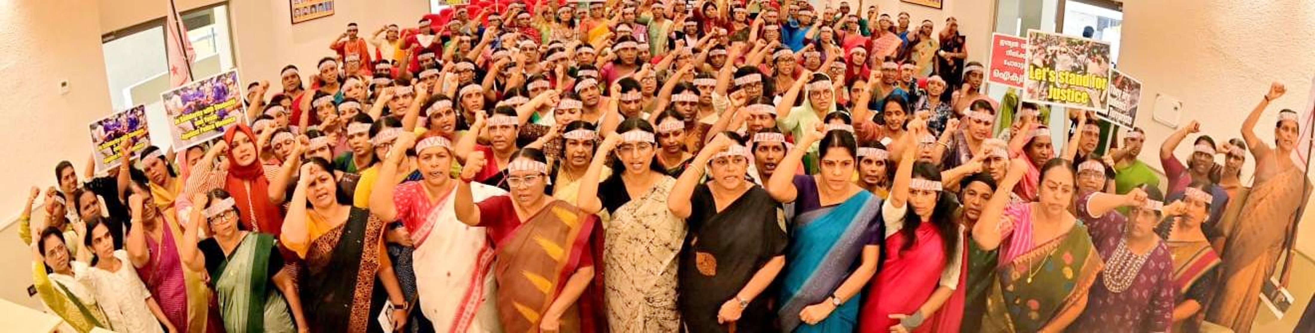 ഡൽഹിയിൽ പൊരുതുന്ന യുവതയ്ക്ക് ഐക്യദാർഢ്യം പ്രഖ്യാപിച്ച്‌ അഖിലേന്ത്യാ ജനാധിപത്യ മഹിളാ അസോസിയേഷൻ നേതൃത്വത്തിൽ സംഘടിപ്പിച്ച അഭിവാദ്യ സദസ്സ് 