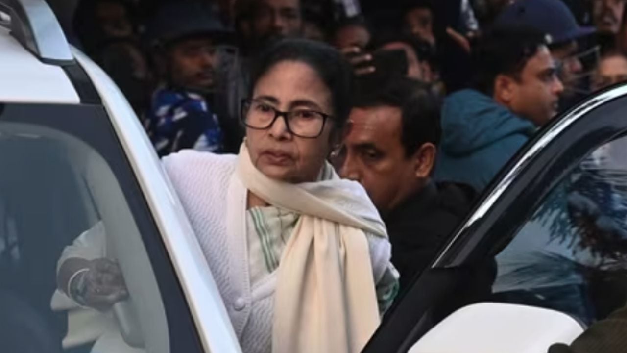 mamata i pac