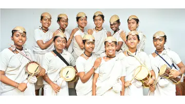 എച്ച്എസ് വിഭാഗം മംഗലംകളി ഒന്നാംസ്ഥാനം (എസ്കെ വിഎച്ച്എസ്എസ്, നന്ദിയോട്)