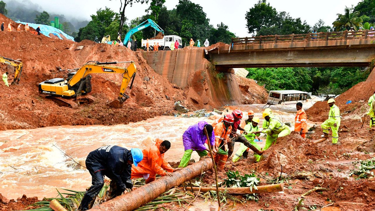 meppadi Kalladi Landslide.jpg