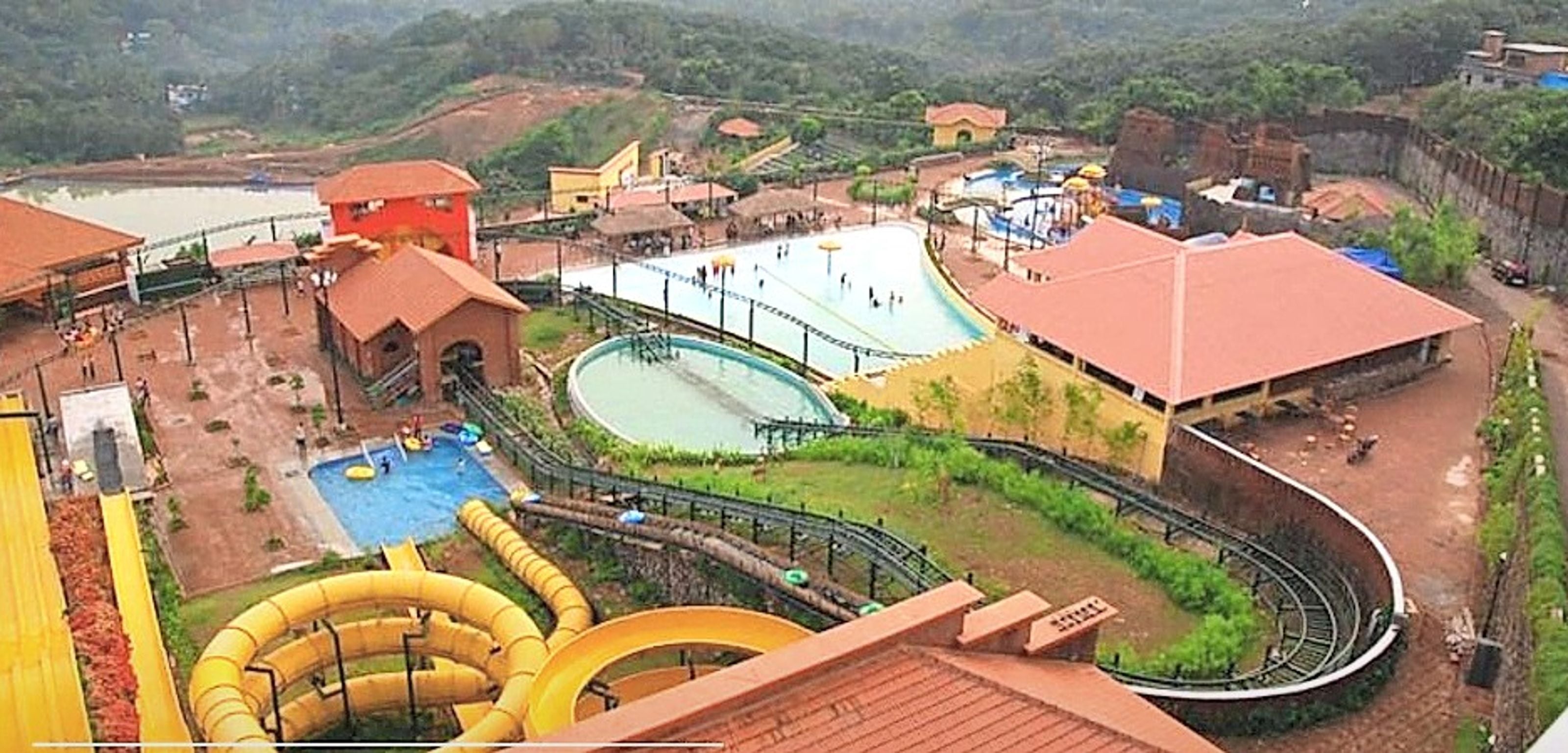 Water theme park