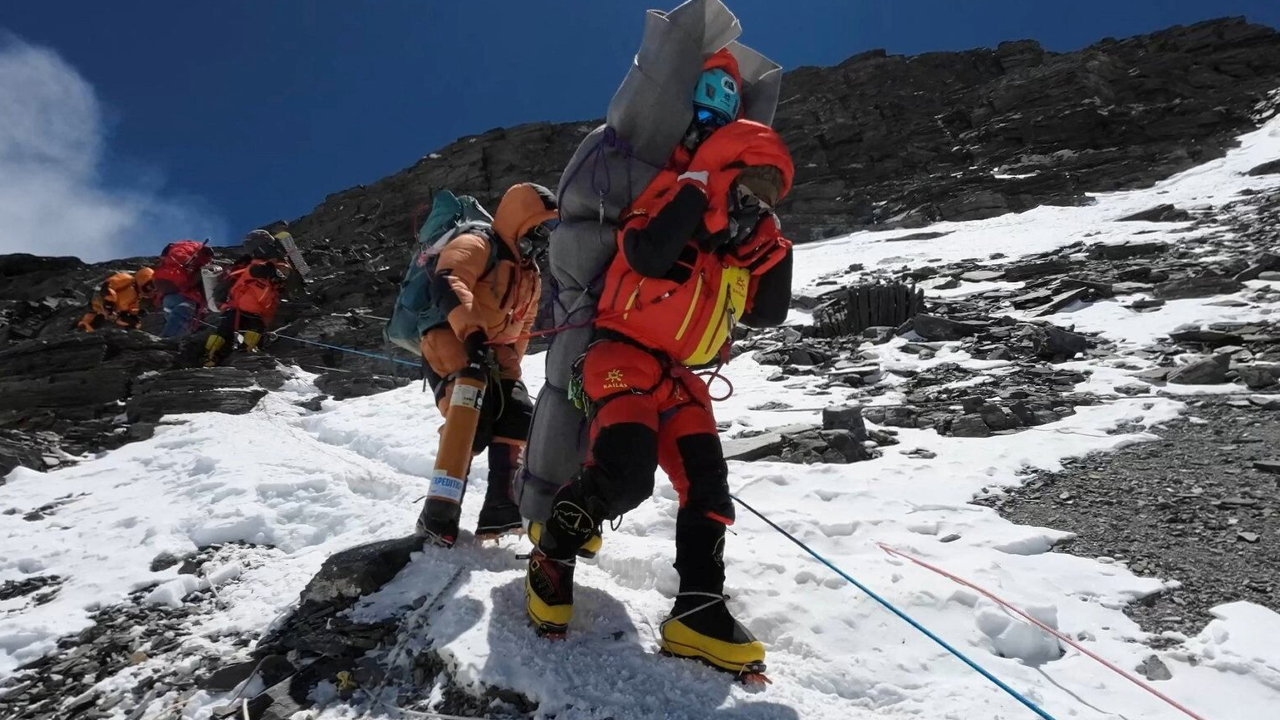 Mount Everest 