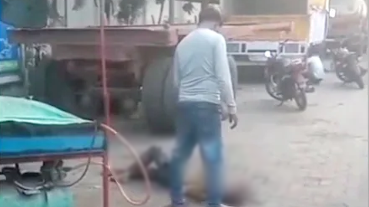 mp man beaten urinated