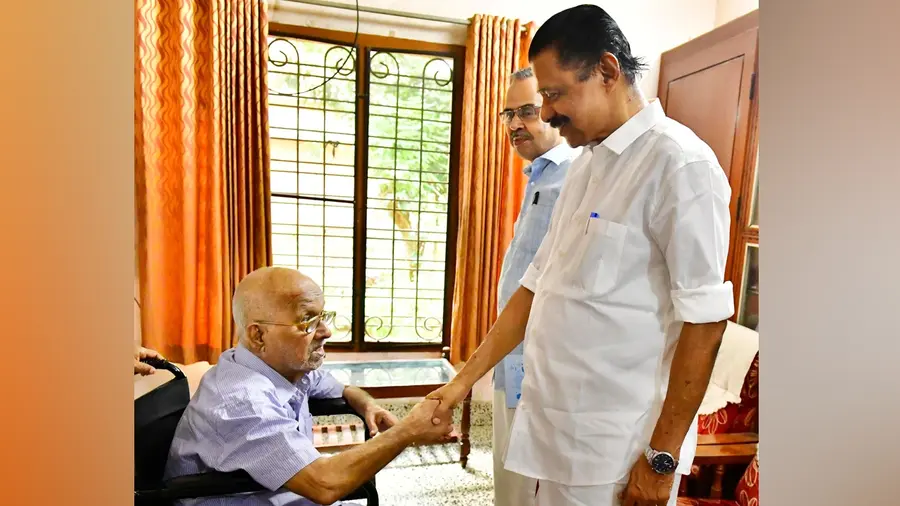 mp parameshwaran m v govindan