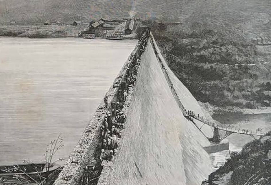 ചരിത്രത്തിന്റെ ഒഴുക്കിനെയും തലമുറകളുടെ ജീവിതത്തെയും മാറ്റിമറിച്ച മുല്ലപ്പെരിയാർ അണക്കെട്ടിന്റെ നിർമാണം ആരംഭിച്ചതിന്‌ 138 വർഷം.