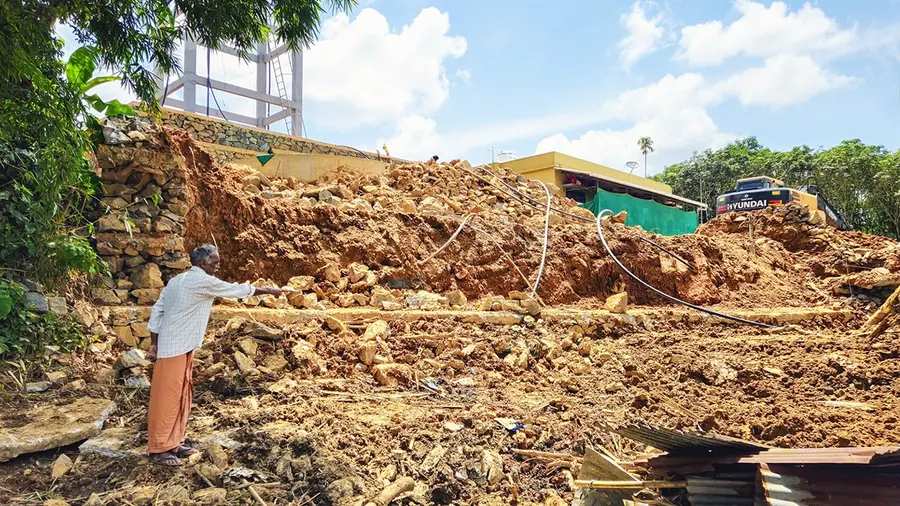 mundakai league house wall collapse