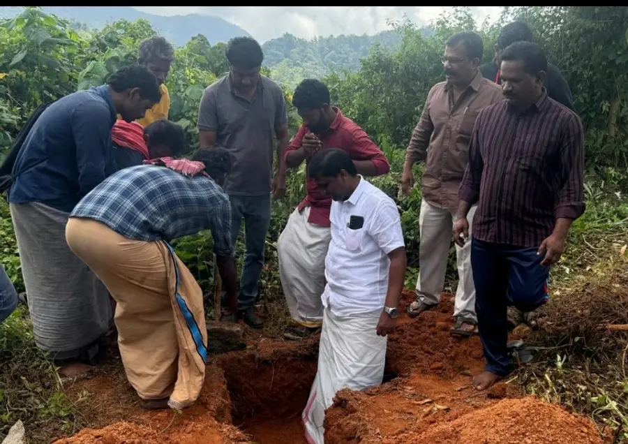 രാജ തറക്കല്ലിടീൽ