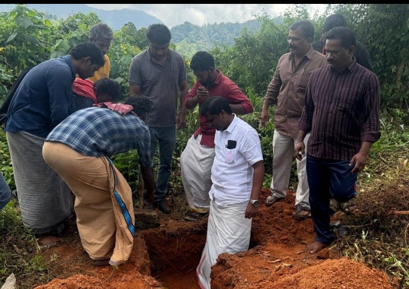 രാജ തറക്കല്ലിടീൽ