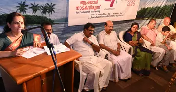 27–ാമത് തൃപ്രയാർ നാടകവിരുന്ന് ഗീത ഗോപി എംഎൽഎ ഉദ്ഘാടനം ചെയ്യുന്നു