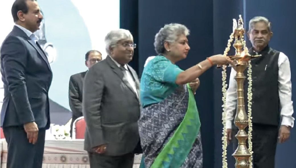 b v nagarathna