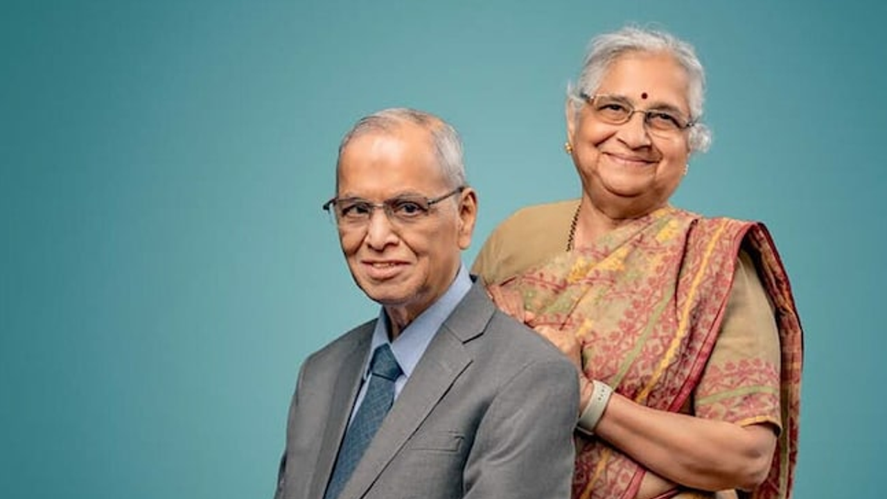 narayana murthy and wife