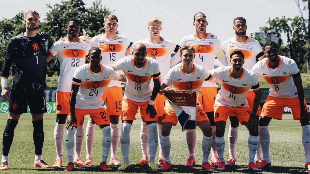 netherlands team.jpg