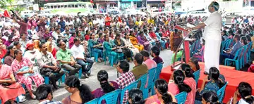 Led by the Kerala NGO Union, employees organized marches and sit-in protests to district headquarters.