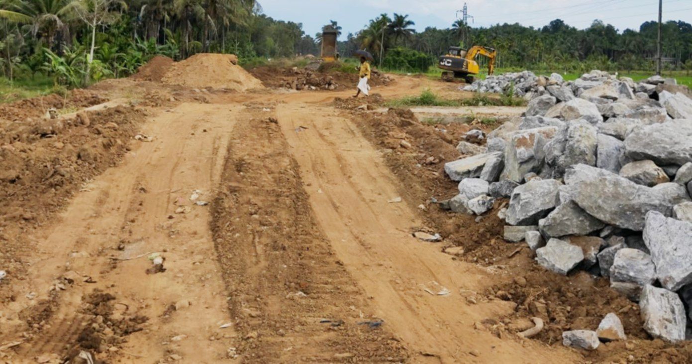 പ്രവൃത്തി പുരോഗമിക്കുന്ന നിലമ്പൂര്‍ ബൈപാസ്  