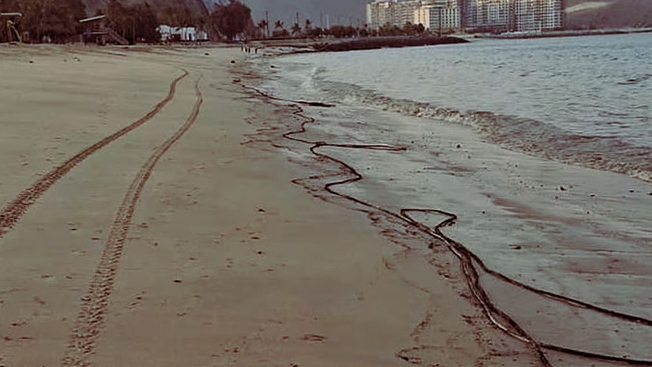 oil spill khorfakhan