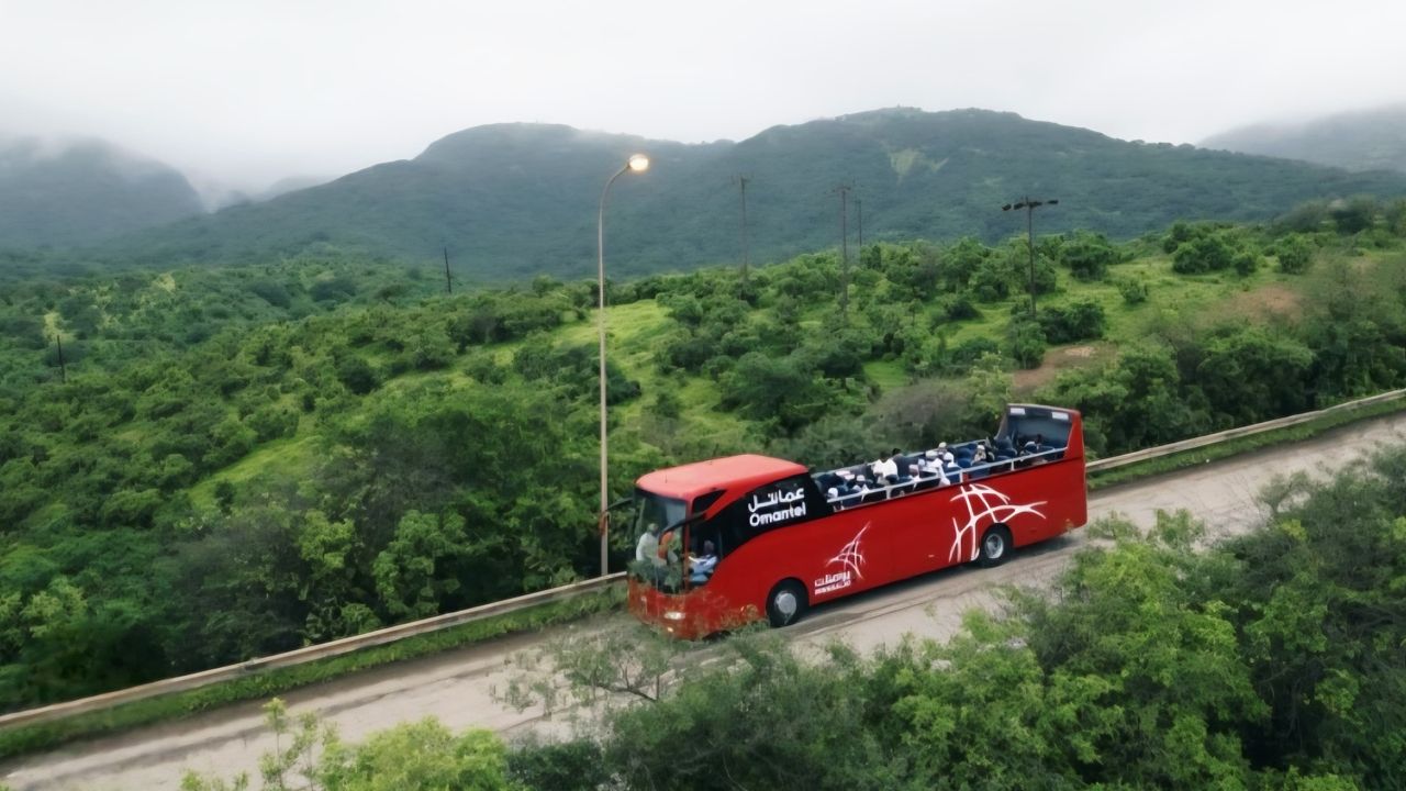 oman open bus service