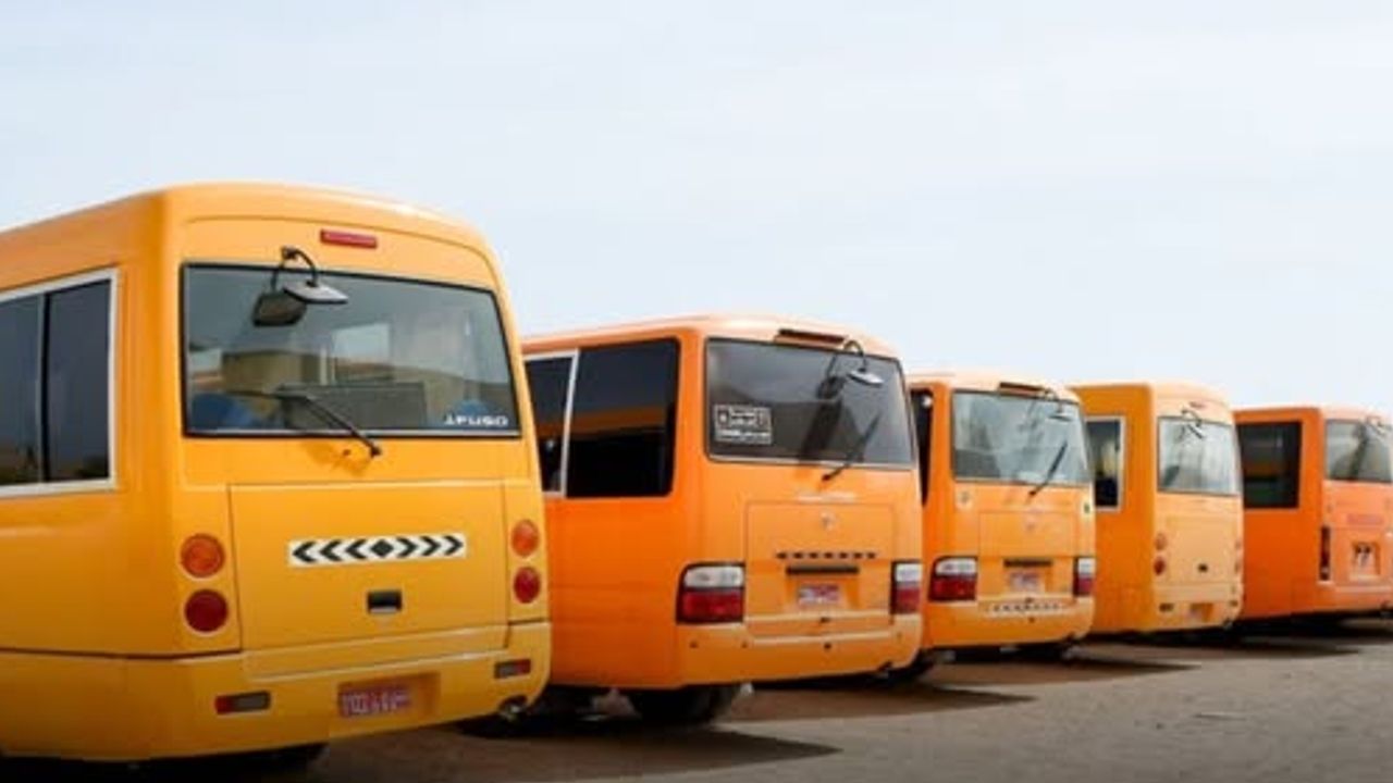 oman school bus