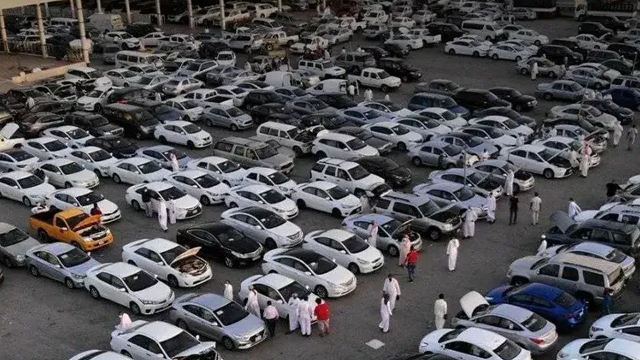 oman vehicles