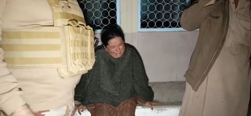Pakistan Train Hijack LIVE