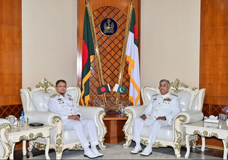 pak bangladesh navy vist