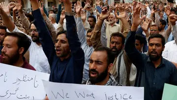 pakistan_karachi municipal corporation_labour protest
