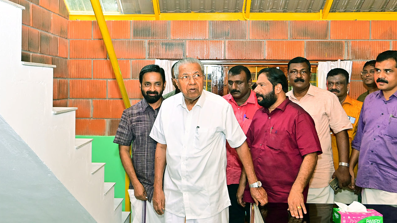 pinarayi.