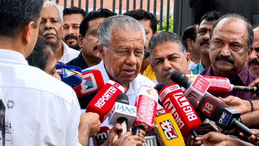pinarayi vijayan.jpg