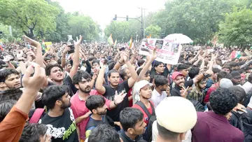pinarayi vijayan article