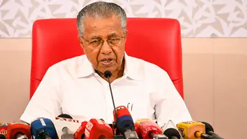 pinarayi vijayan press meet.jpg