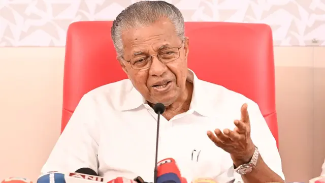 pinarayi vijayan press meet 1.jpg