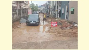 Traffic arrangements in the city today