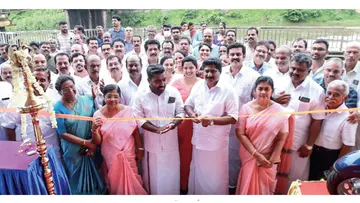 piravom onolsav