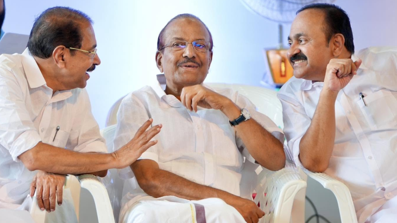 pk kunjhalikutty.png