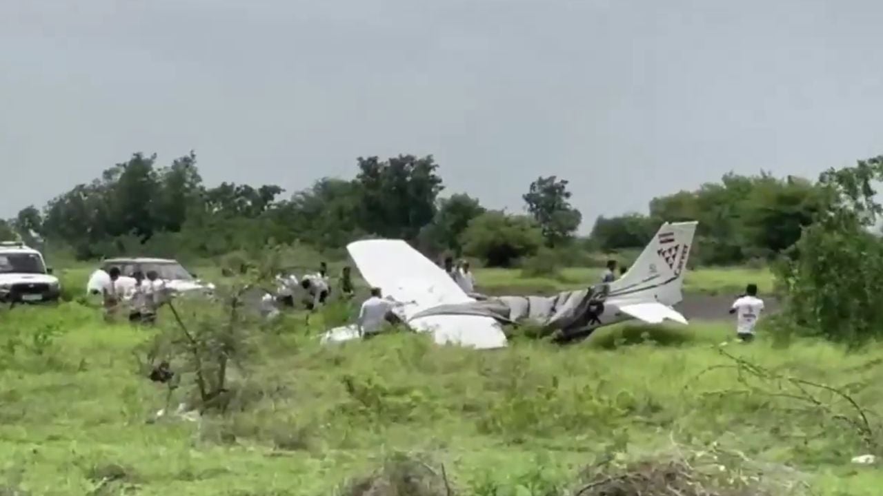 plane crash baramathi