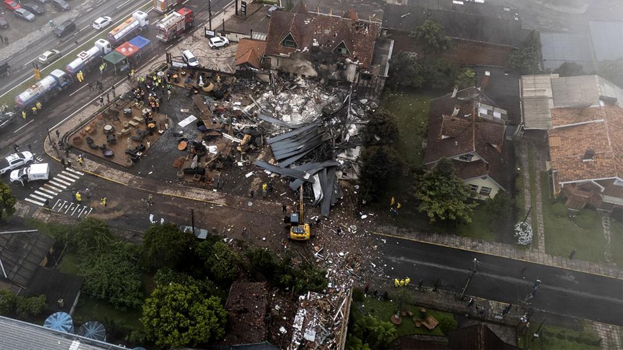 plane crash brazil
