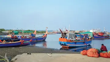 ponnani shipyard