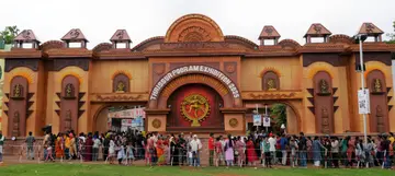 തൃശൂർ പൂരം പ്രദർശന നഗരിയുടെ കമാനം