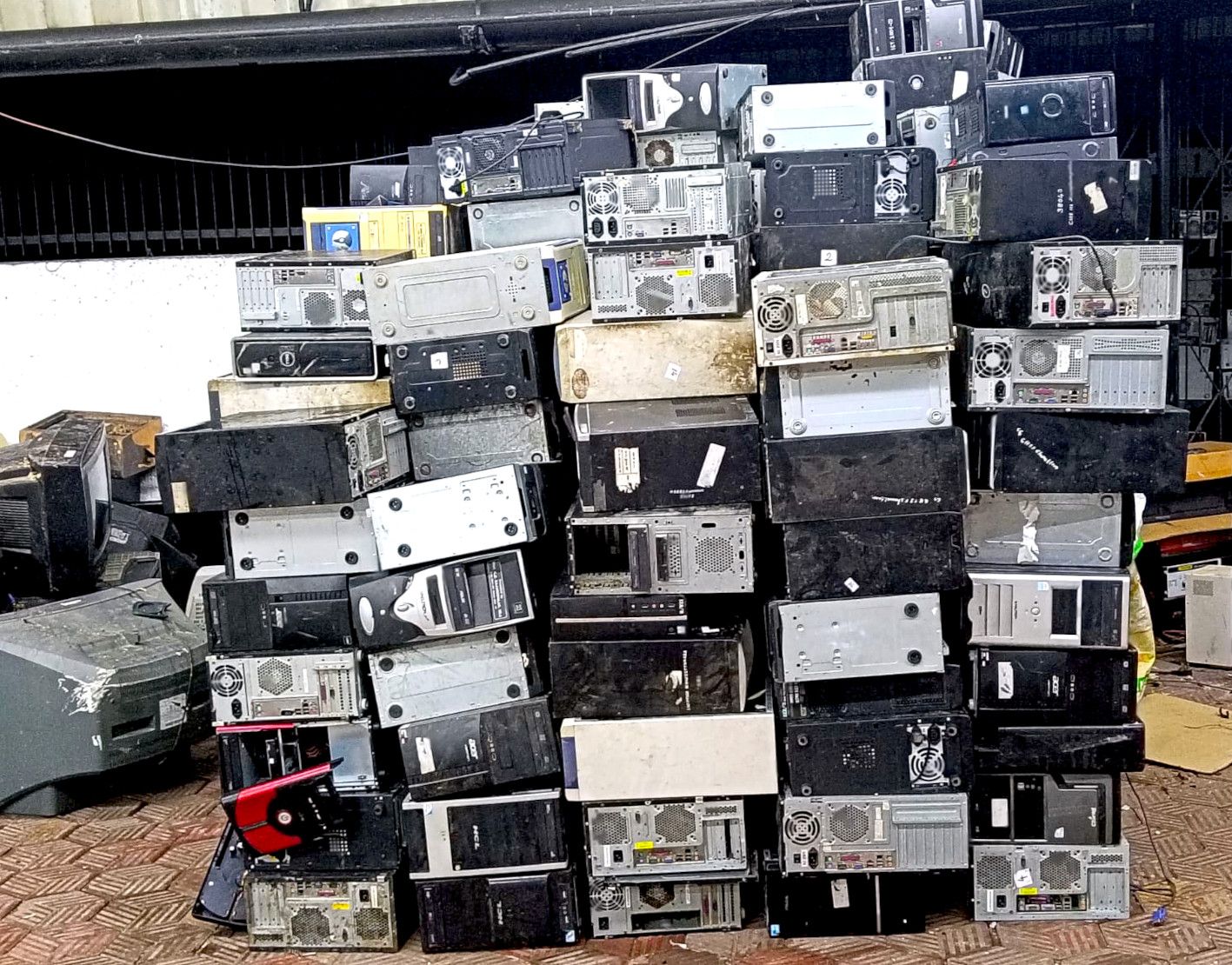 Harithakarmsena prepares to collect e-waste for a fee
