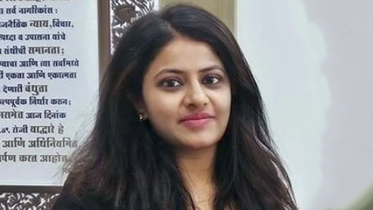puja khedkar