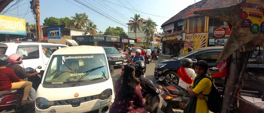 കാഞ്ഞാണി സെന്ററിലെ ഗതാഗതക്കുരുക്ക്