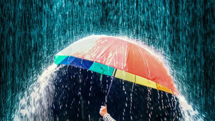 മഴ ശക്തം