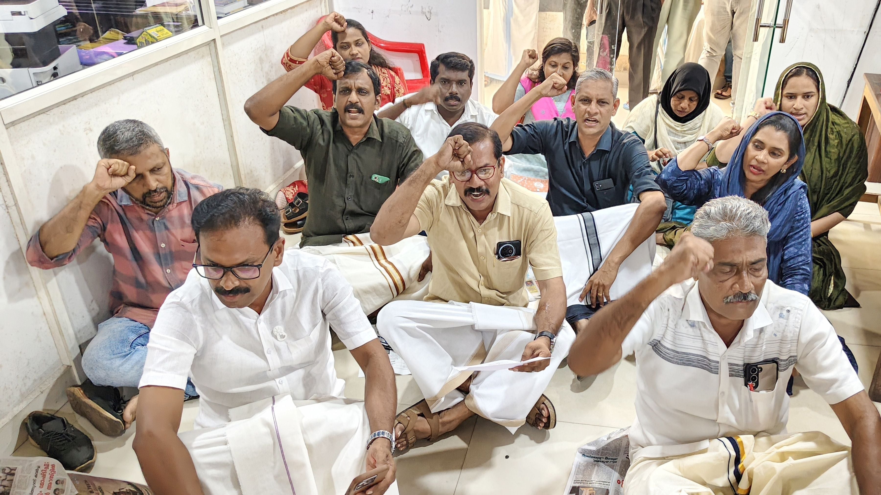  ldf counsilers strike
