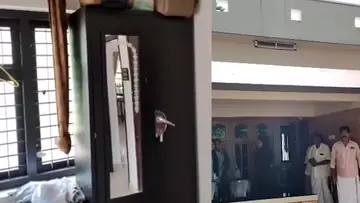 Gold Robbery